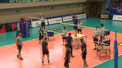 Волейбольный «Зенит» готовится к сезону