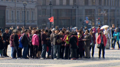 Около 500 млн рублей ежемесячно теряют гостиницы Петербурга из-за отсутствия иностранцев