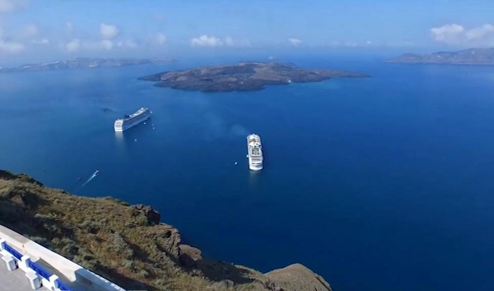 Греция запретила лежаки на пляжах для борьбы с туризмом - tvspb.ru