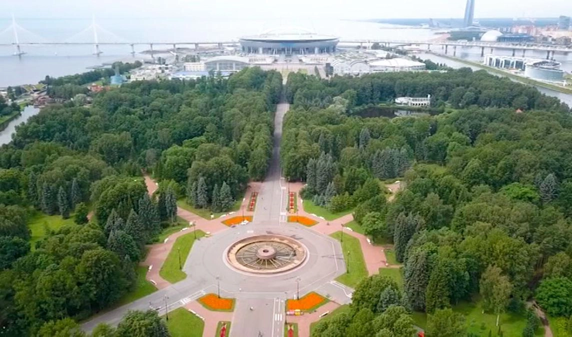 В Приморском парке Победы высадят многолетние цветники вместо однолетних - tvspb.ru