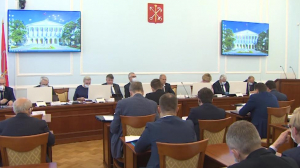 В Смольном не планируют вводить ограничения в прежних объемах при условии взаимного соблюдения требований санитарной безопасности