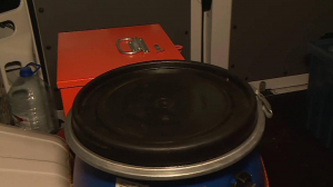 Опасный мусор и его правильная утилизация: экомобили пользуются всё большей популярностью у петербуржцев