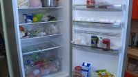 Россиянам объяснили, как уберечь холодильник в жару от поломки