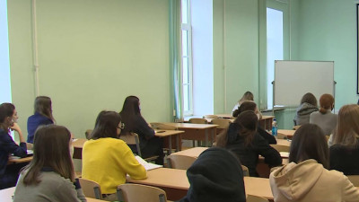 Вузы Петербурга перешли на смешанный формат обучения