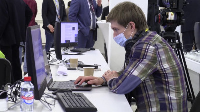 Пресс-центр начал свою работу в «Манеже», где Путин обратится с посланием