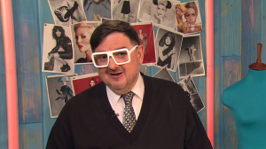 Необычные объёмы в современной моде. Оверсайз не собирается покидать подиумы