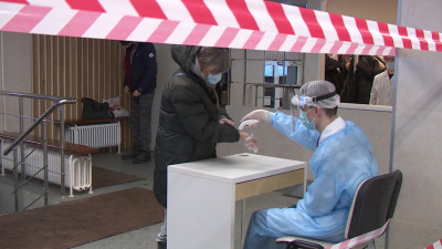 В Комздраве оценили вероятность возобновления плановой помощи в поликлиниках со следующей недели