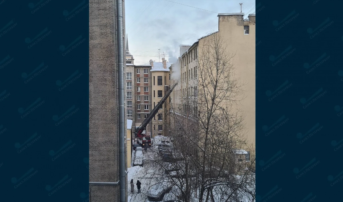 Ликвидировали горение на площади 30 «квадратов» в квартире на Смоленской улице - tvspb.ru