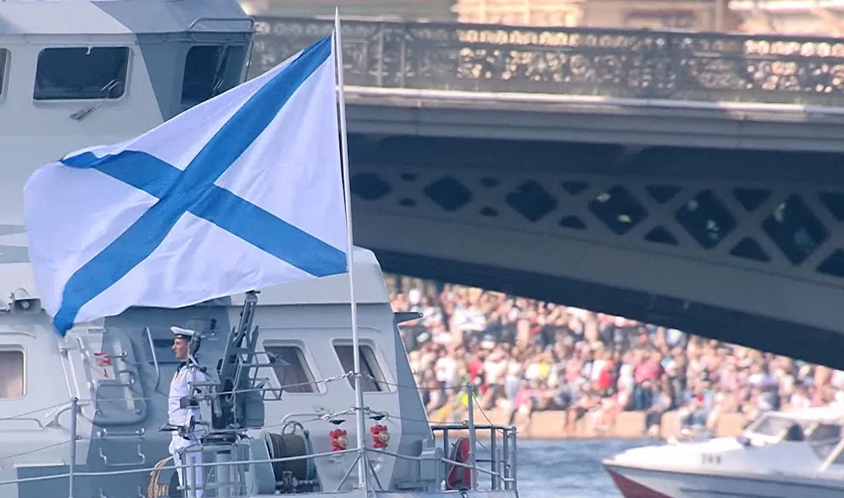 Корабли иностранных государств прибыли в Петербург для участия в главном военно-морском параде