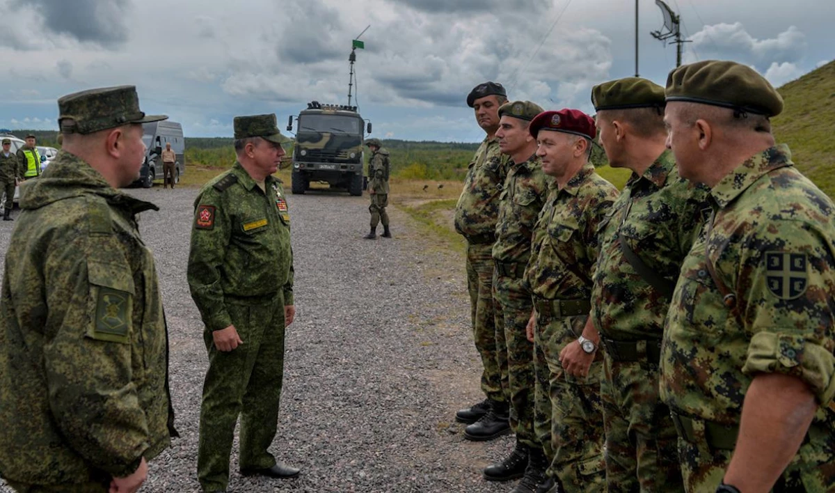 В Ленобласти российские и сербские военные провели учения - tvspb.ru