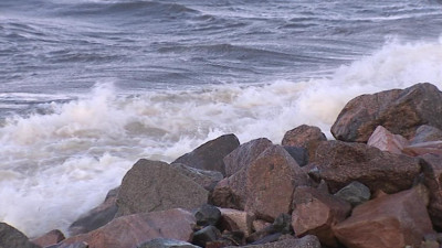 В Финском заливе сохраняется сильный холодный ветер
