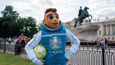 На Евро-2020 в Петербурге будут работать 1500 волонтеров