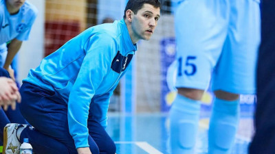 Как игроки мини-футбольного клуба «Аврора» используют паузу в чемпионате