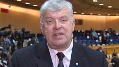 Спикер ЗакСа Петербурга поздравил с юбилеем вице-спикера парламента Ленобласти