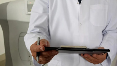 Ученые установили возраст начала замедления когнитивных процессов в мозге