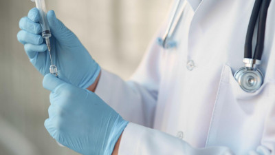 В России планируют создать единую вакцину от гриппа и COVID-19