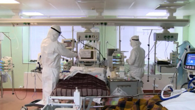 В Петербурге на 56% уменьшилось число госпитализаций пациентов с COVID