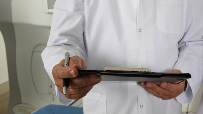 Больные раком мозга рассказали, на какие симптомы надо обращать внимание