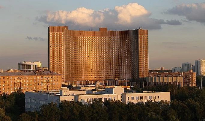 Спасатели ликвидировали пожар в московской гостинице «Космос» - tvspb.ru