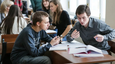 В вузах Петербурга рассказали о конкурсах на самые востребованные специальности