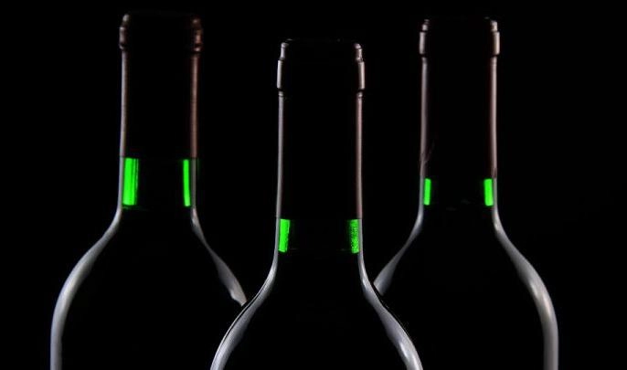 В России планируют ввести минимальную цену на различные категории вина - tvspb.ru