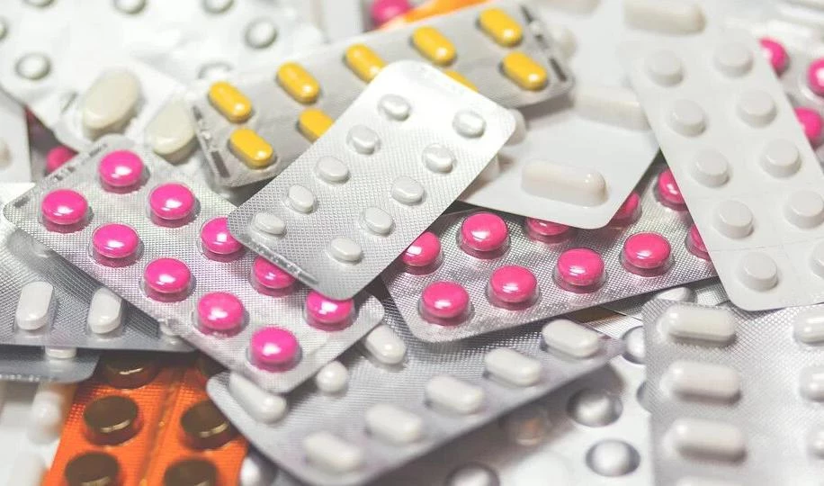 Петербуржцев предупредят о мошенниках, предлагающих лекарства от коронавируса - tvspb.ru