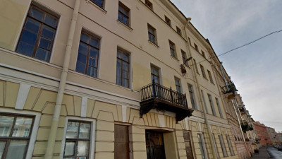 Комплекс зданий на Мойке ушел с торгов почти за 462 млн рублей