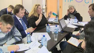 В избиркоме Петербурга заверили, что бюллетеней на выборах президента хватит на всех