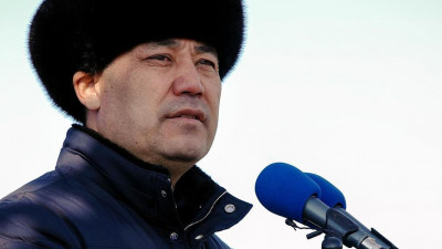 «Народ устал от волнений». Жапаров о том, когда ожидает стабилизации ситуации в Киргизии