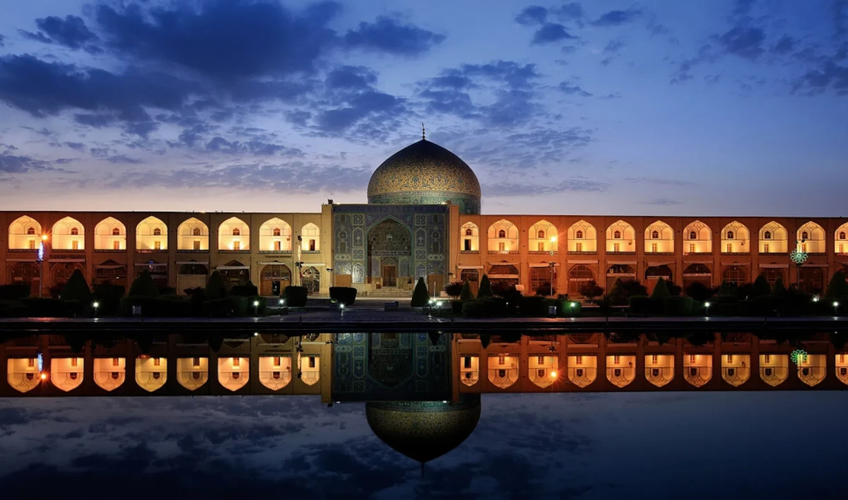 В Царском Селе открылась выставка об иранском городе Исфахан - tvspb.ru