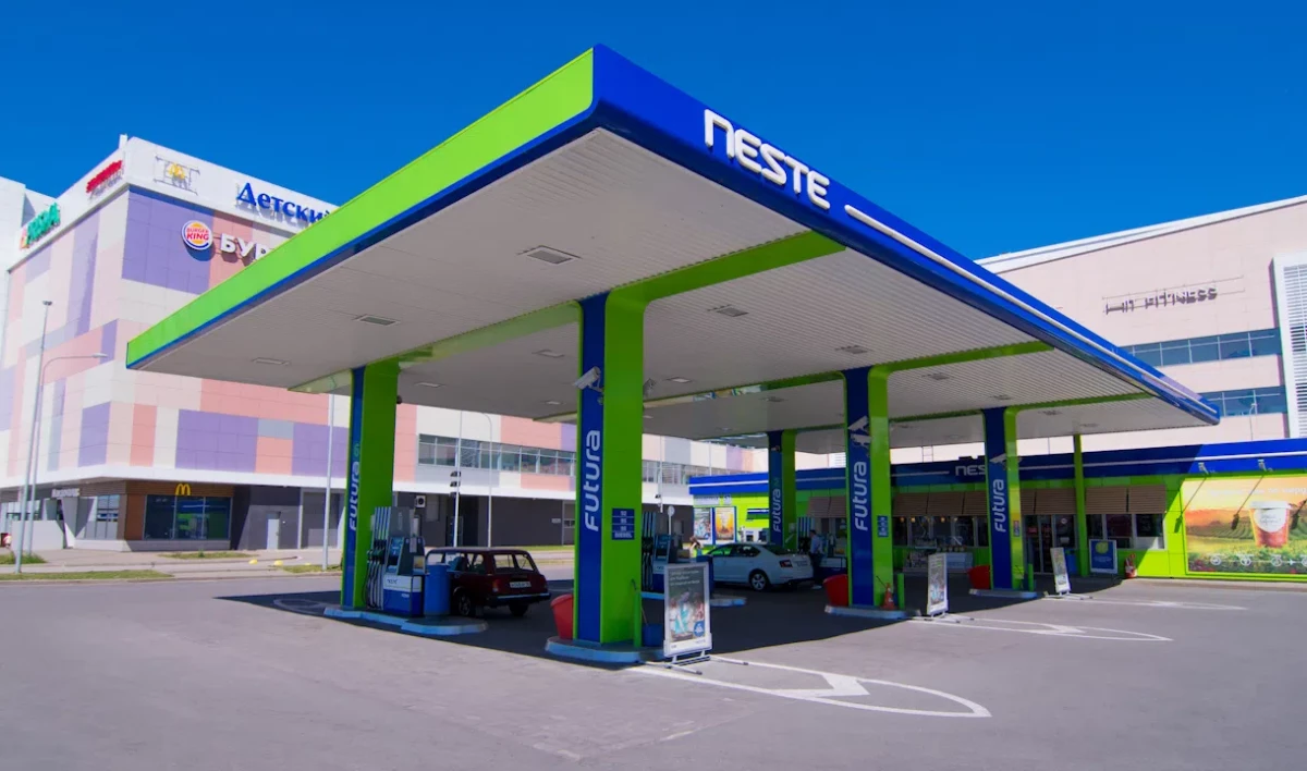 В Петербурге заправки Neste преобразуют в АЗС с гастрономическим уклоном - tvspb.ru