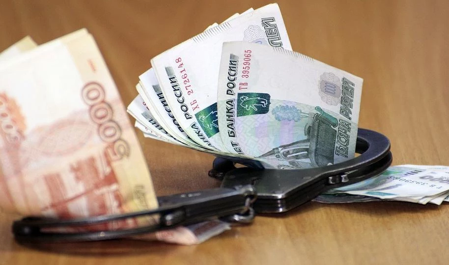 Сотрудника ФСБ в Петербурге арестовали за взятку в 10 млн рублей - tvspb.ru