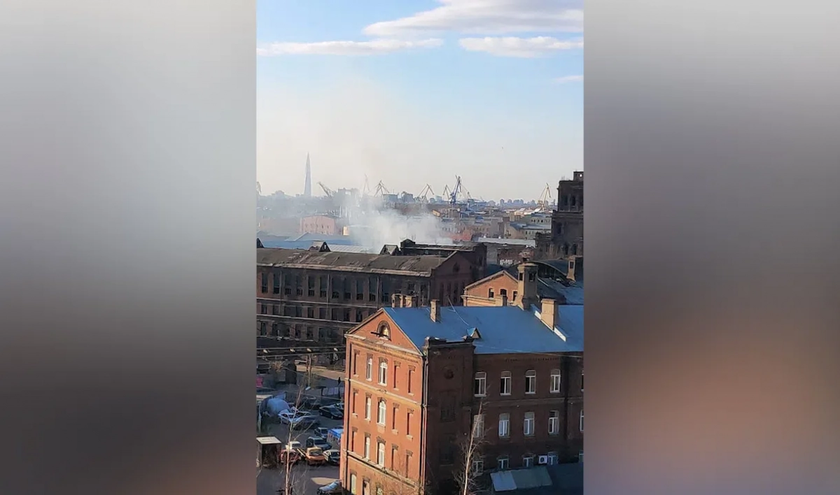 Спасатели потушили пожар в здании «Красного треугольника» - tvspb.ru