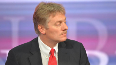 Песков не считает, что Кремль должен комментировать уборку снега в Петербурге