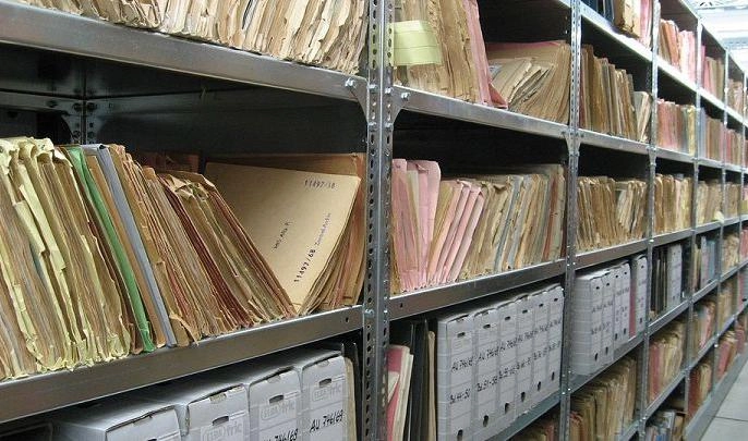 Доступ к старинным документам сделали бесплатным в честь Дня архивов России - tvspb.ru