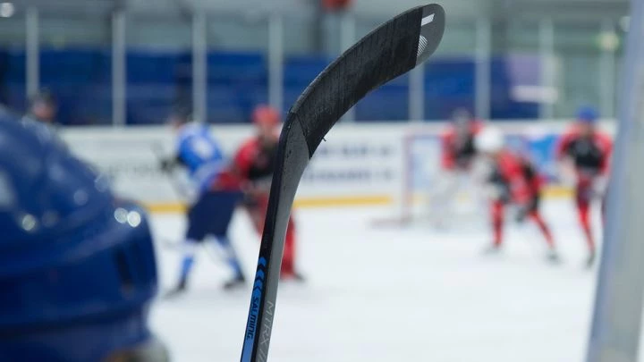 Молодежная сборная России по хоккею в седьмой раз подряд завоевала медали чемпионата мира - tvspb.ru
