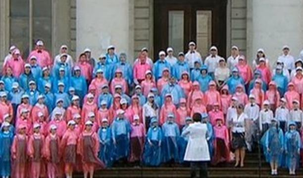 Выступление сводного хора учащихся  гимназии № 56 г. Санкт-Петербурга