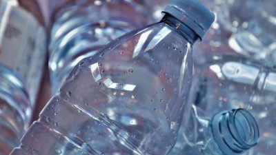 В России изобрели безопасно разлагающийся за 10 лет пластик