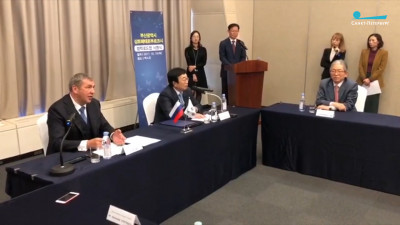 Петербург и Пусан подписали «дорожную карту» до 2021 года