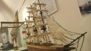 Паруса, полные ветра: в Петербурге открылась выставка, посвящённая 300-летию первого яхт-клуба России
