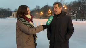 Все на коньки. На территории Московского парка Победы открылся каток