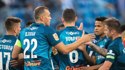 «Зенит» сыграл вничью с «Уралом»