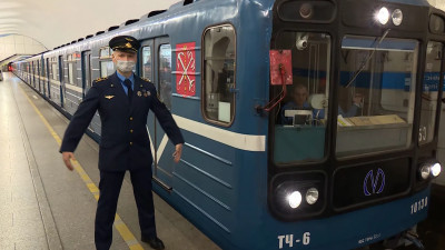 Петербургский метрополитен рассказал в TikTok о ночной жизни подземки