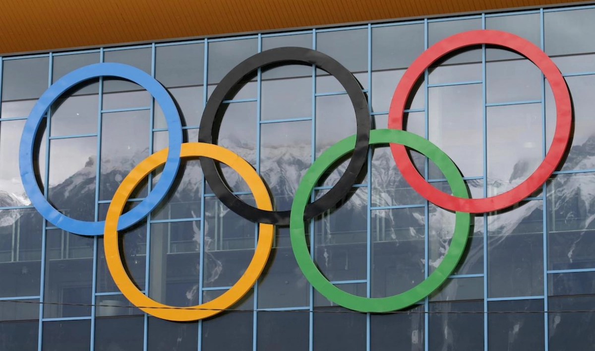 Олимпийскую форму российских спортсменов дополнили оберегом - tvspb.ru
