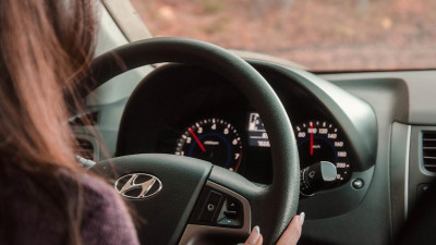 Из-за коронавируса 59% петербуржцев предпочитают личный автомобиль другим видам транспорта