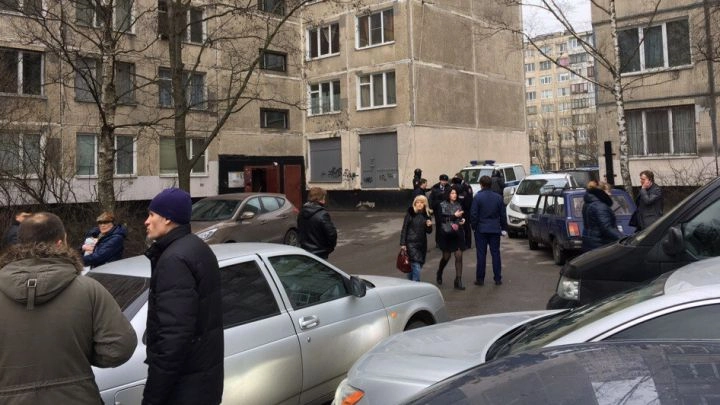 Очевидцы: На Товарищеском проспекте эвакуирована часть жилого дома - tvspb.ru