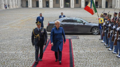 МИД направил приглашение на инаугурацию президента РФ главе Литвы