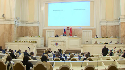 В ЗакСе подвели итоги 100 дней работы нового созыва депутатского корпуса