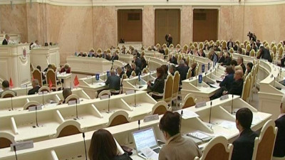 Сенатор Совета Федерации Людмила Косткина выступит с ежегодным отчетом в ЗакСе