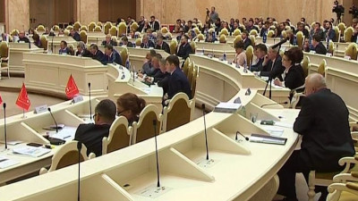 Забирать автомобиль со штрафстоянки разрешат до оплаты эвакуации